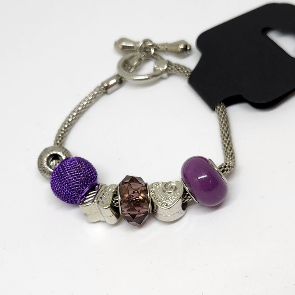 Charm bracelet